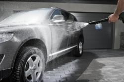 Как мыть машину на мойке