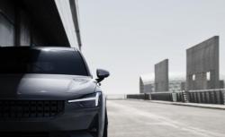 Секретная разработка от Volvo автомобиль POLESTAR 2 против TESLA MODEL 3. Автомобиль с системой Android Auto