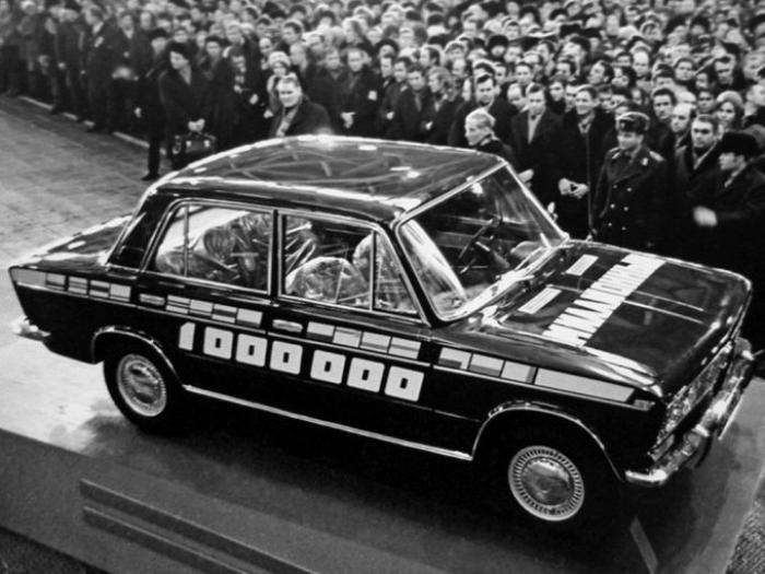 "АвтоВаз" с 1966 года по 2000-е. Развитие и история